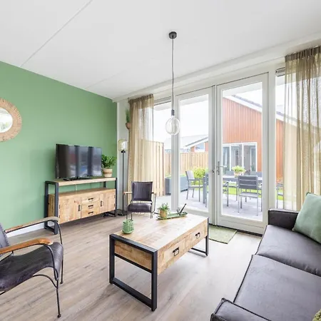 דירה Waterfront W Terrace For 6